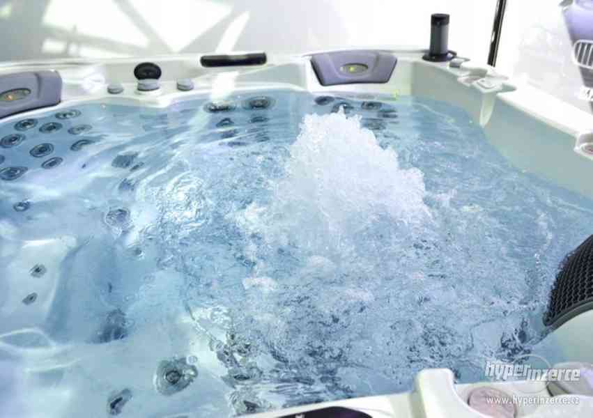 JACUZZI MINI BAZEN WELLIS OLYMPUS pro 9 lidí - foto 6