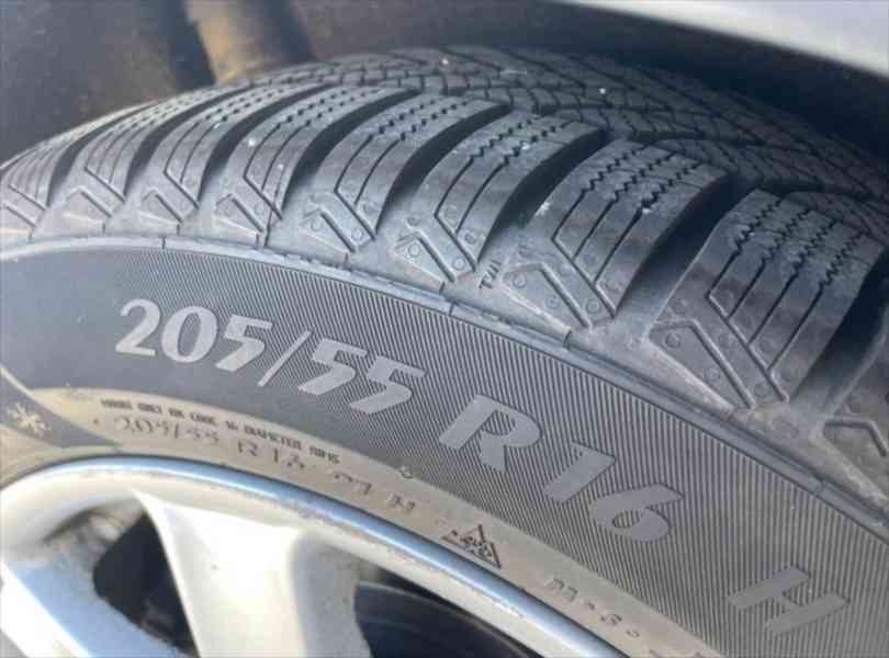 Honda Civic 1,8 Tourer - foto 12