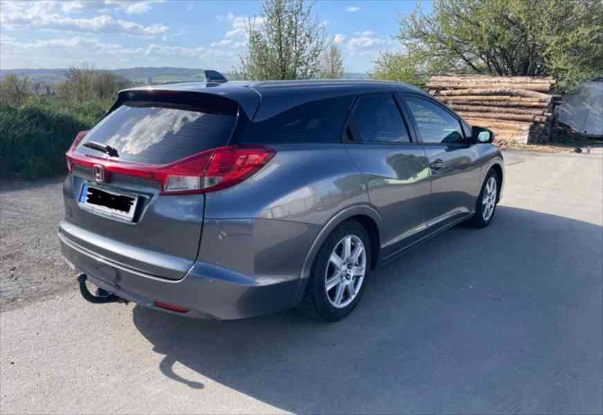 Honda Civic 1,8 Tourer - foto 4
