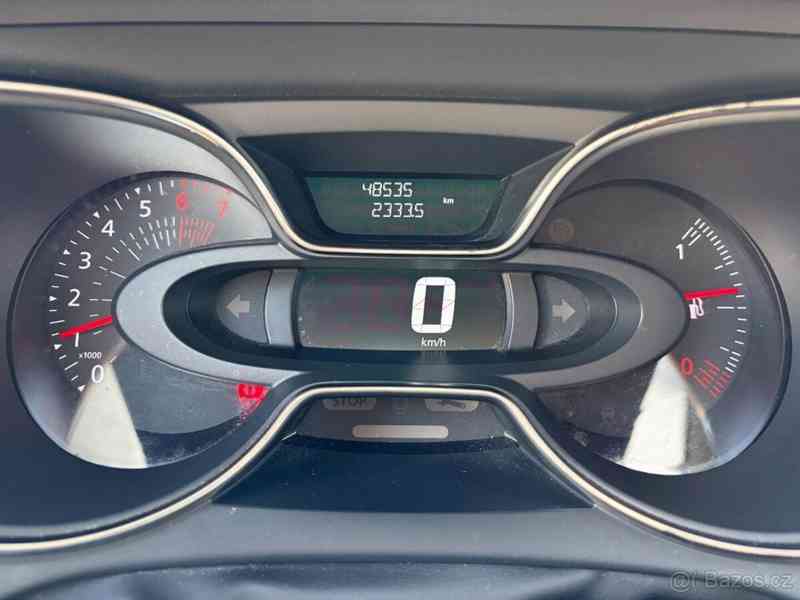 Renault Captur 0,9 - foto 8