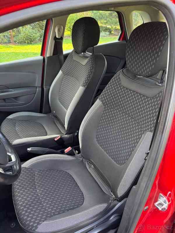 Renault Captur 0,9 - foto 13