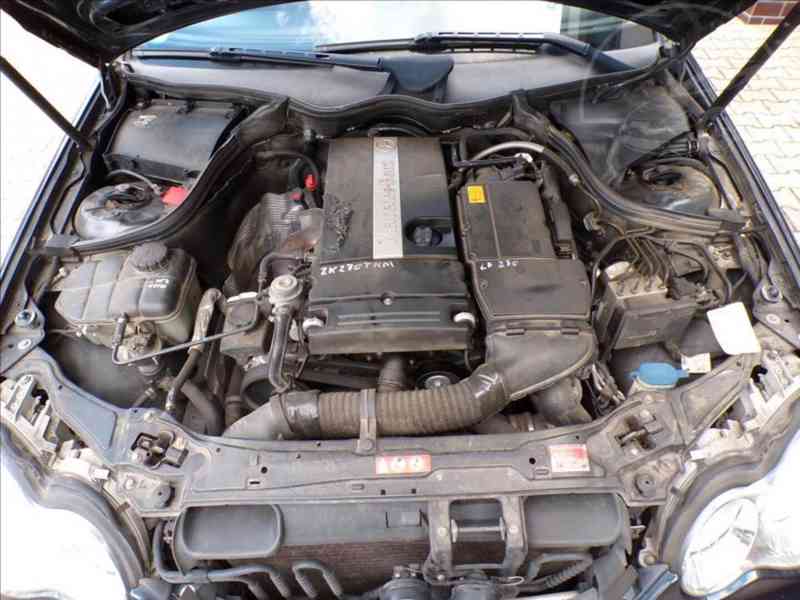 Mercedes-Benz I 1,8i C 200,AUTOMAT - foto 17