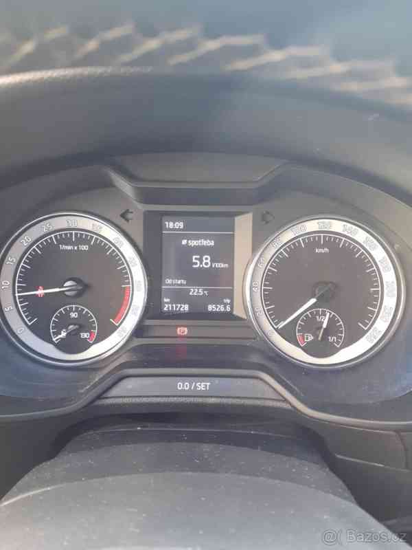 Škoda Octavia 2,0 TDI 132KW, 4X4 DPH - foto 6