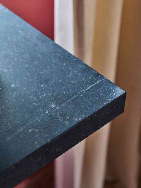 Podstavec s mramorovou deskou  - foto 5