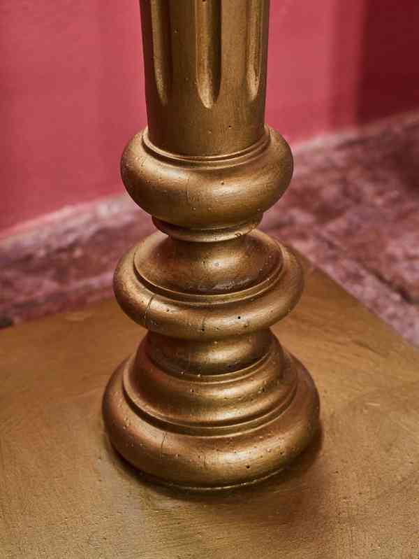 Podstavec s mramorovou deskou  - foto 8