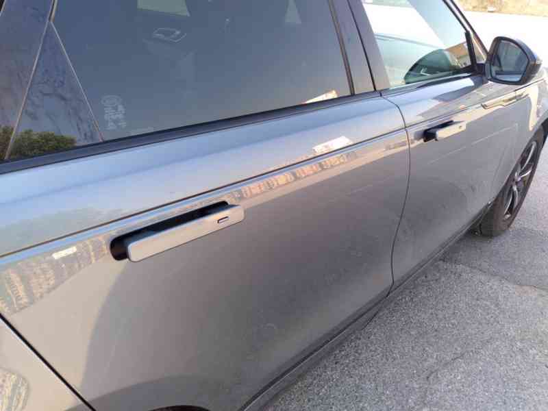 LAND ROVER RANGE ROVER VELAR 3.0D275 R DYNAMIC AWD - foto 9