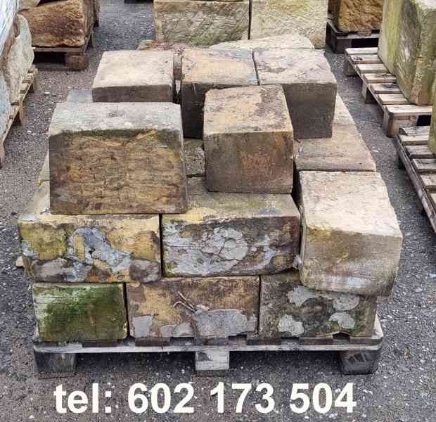 Pískovcový kvádr 1 - foto 1