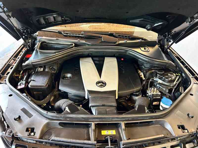 Mercedes-Benz ML  - foto 14
