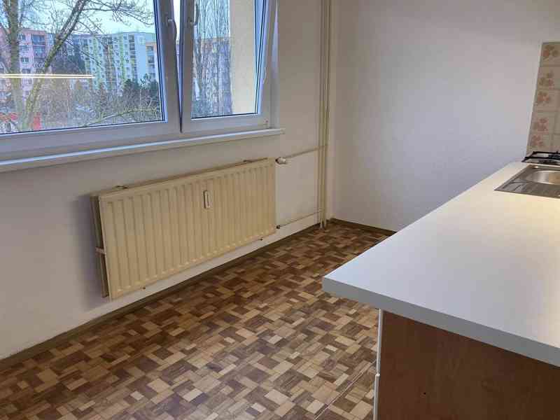 Pronájem bytu 2+1 v České Lípě. - foto 4