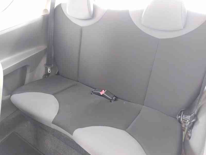 CITROEN C1 1.0 50kW   1.MAJITEL,ČR - foto 11