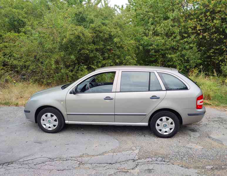 Pěkná Škoda Fabia Combi 1.4. 16v 59 kW, benzín  - foto 3