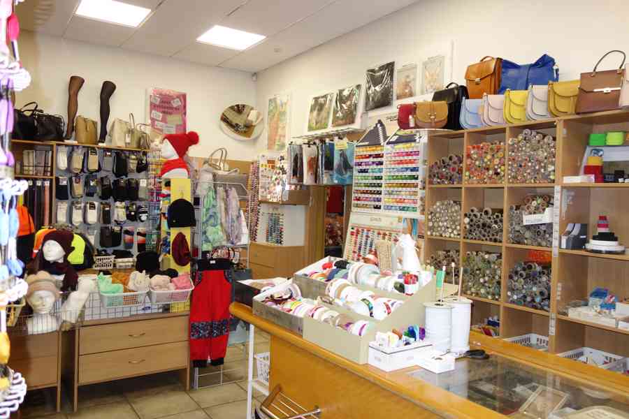 Pronájem obchodních prostor v centru Brna na Joštové - foto 2