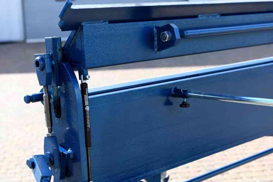 Manuální ohýbačka plechu  ZGR 2640/1,5/145°  Prod Masz - foto 10