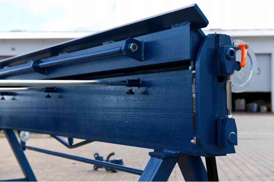 Manuální ohýbačka plechu  ZGR 2640/1,5/145°  Prod Masz - foto 8