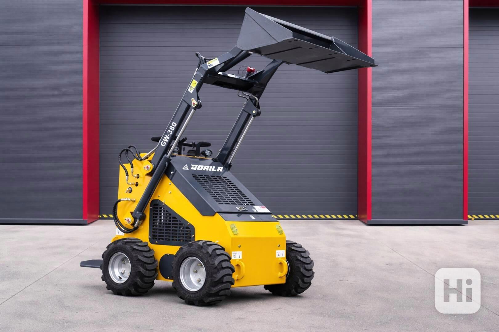 KOLOVÝ NAKLADAČ GORILA GW-380 - foto 1