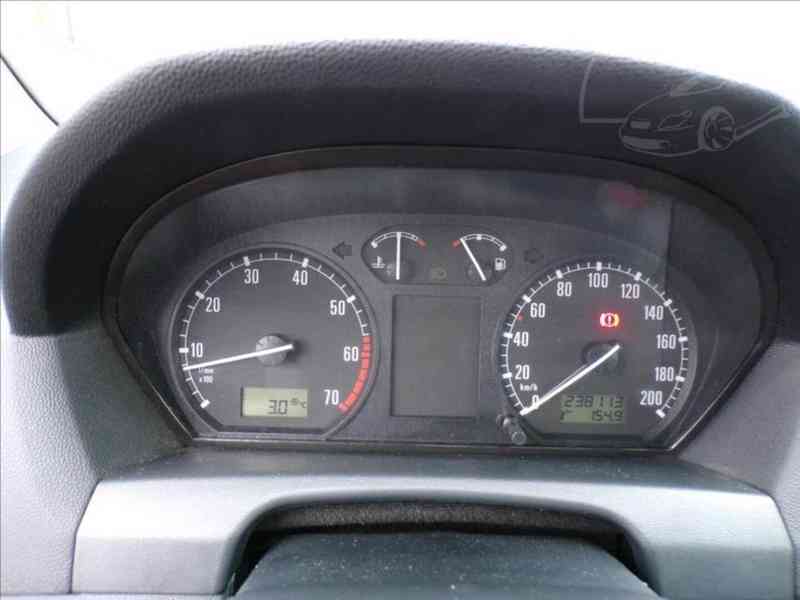 Škoda Fabia 1,2 12V-47KW KLIMATIZACE - foto 6