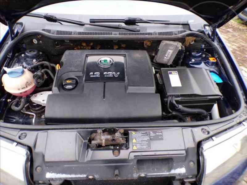 Škoda Fabia 1,2 12V-47KW KLIMATIZACE - foto 12