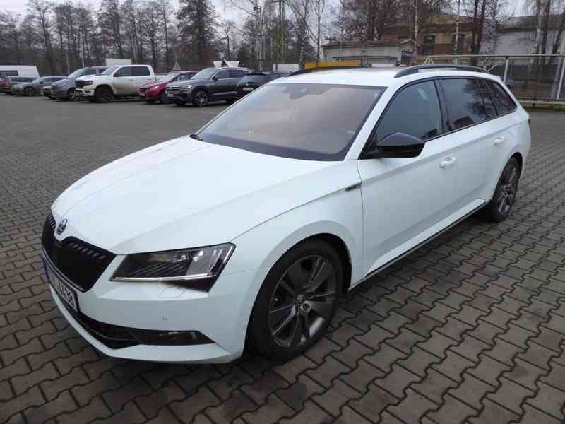 ŠKODA Superb Combi SportLine 2,0 TDI 140 kW 4x4 DSG - foto 1