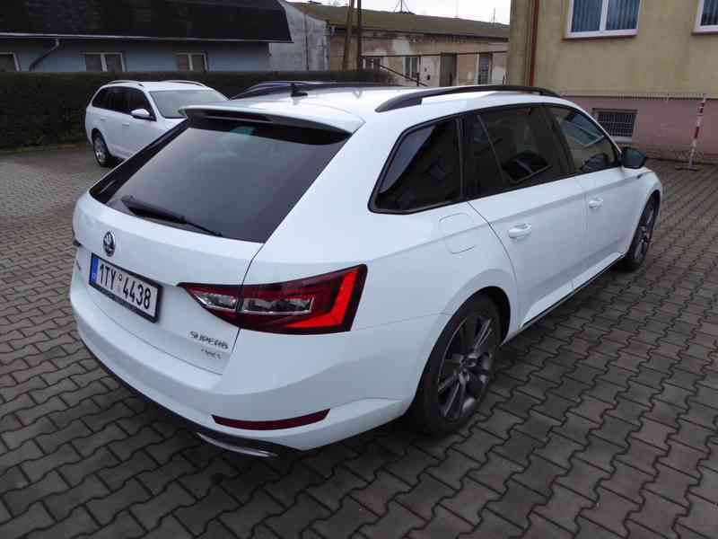 ŠKODA Superb Combi SportLine 2,0 TDI 140 kW 4x4 DSG - foto 5