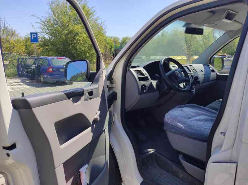 VW Transporter T5 1.9 Long Van s obytnou vestavbou - foto 12