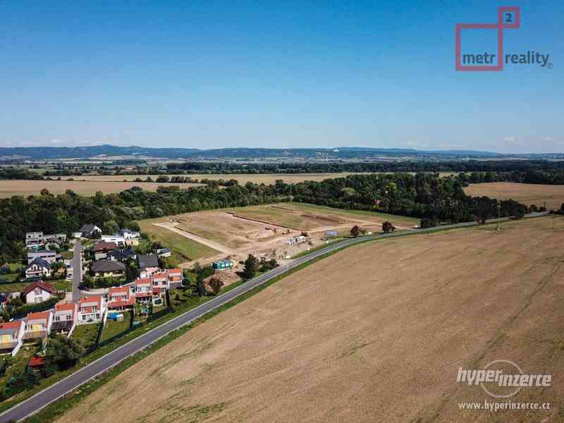 Prodej stavební parcely C14 / Olomouc - Chomoutov - foto 2