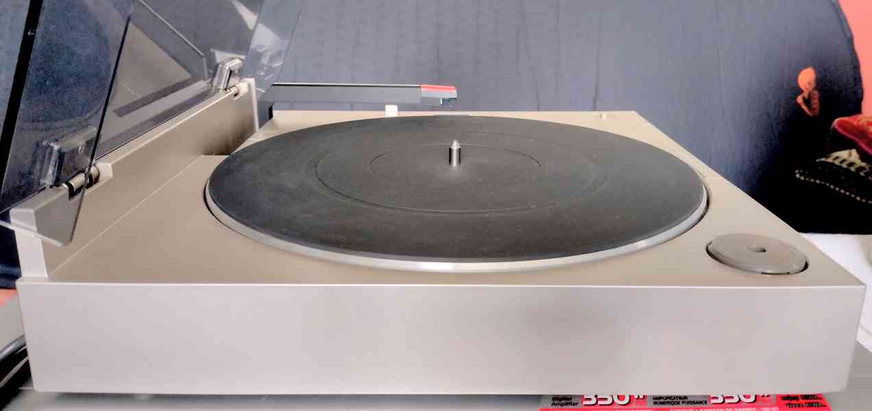Aiwa LX-50. Direct drive gramofon japonské výroby - foto 11