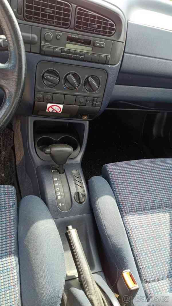 Volkswagen Vento 2,8   IKONA DEVADESÁTEK - foto 10