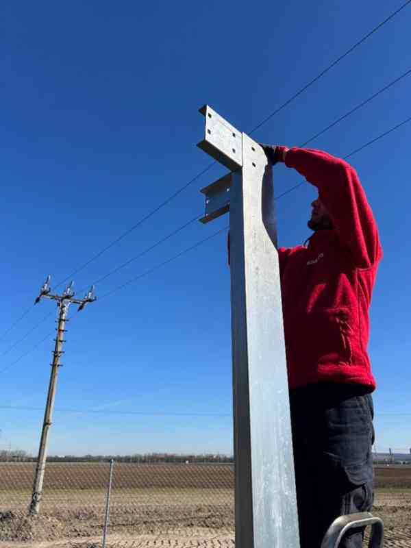 Kontejnerový rám 4x2,5 m, montáž svépomocí. - foto 7