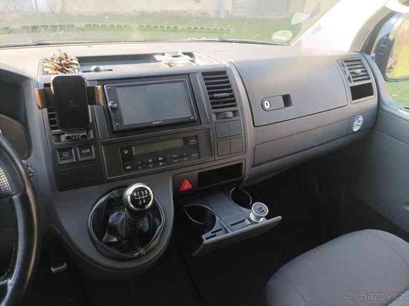 Volkswagen Caravelle 1,9   T5 - foto 7