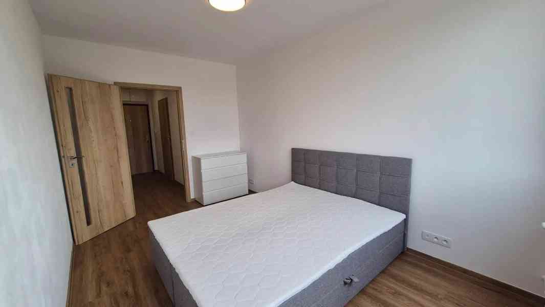 Pronájem bytu 2+kk 45 m² - foto 7