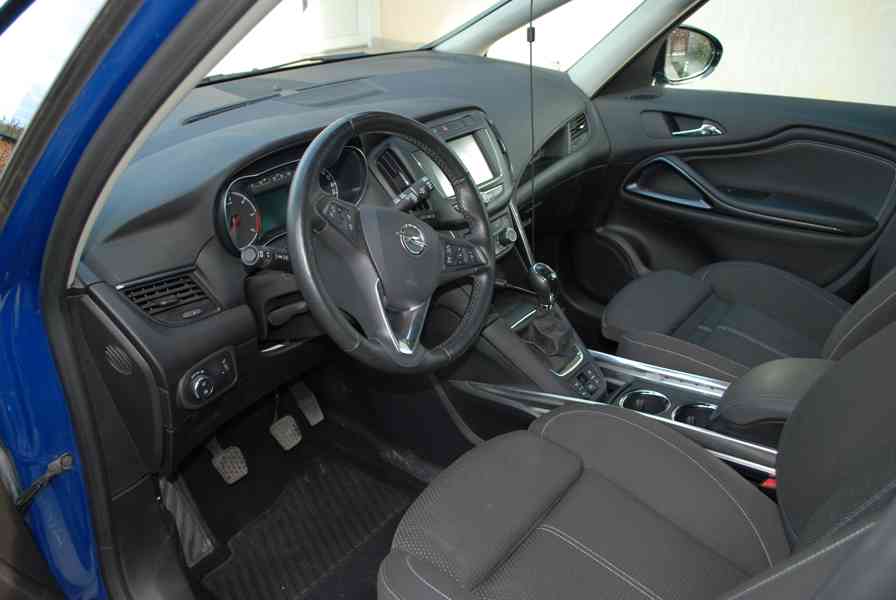 Opel Zafira Tourer 1.6CDTI Business Innovation 7-místné - foto 5