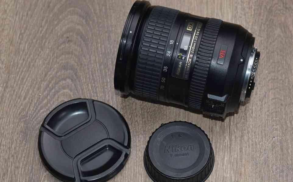 NIKON AF-S DX NIKKOR 18-200mm f/3.5-5.6 G ED VR - foto 3