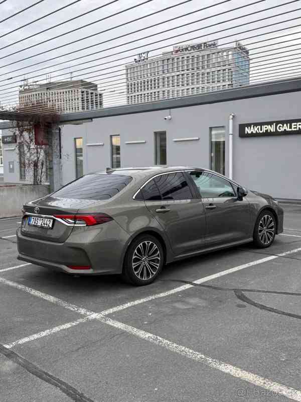 Toyota Corolla 1,6 2019 Benzin + LPG - foto 10