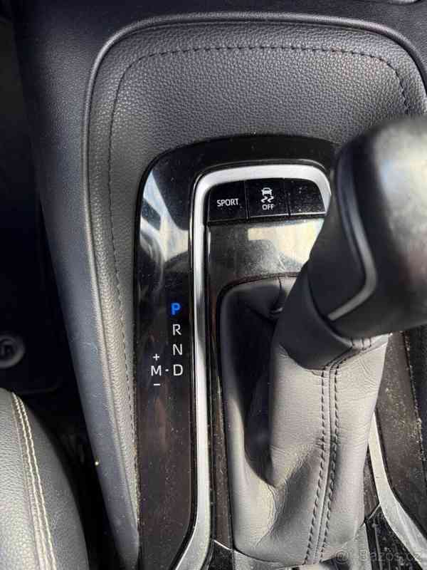 Toyota Corolla 1,6 2019 Benzin + LPG - foto 4