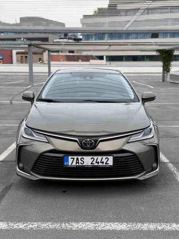 Toyota Corolla 1,6 2019 Benzin + LPG - foto 18