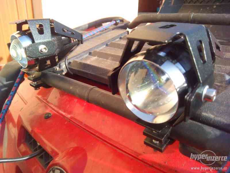 LED přídavná světla na motorku - foto 3