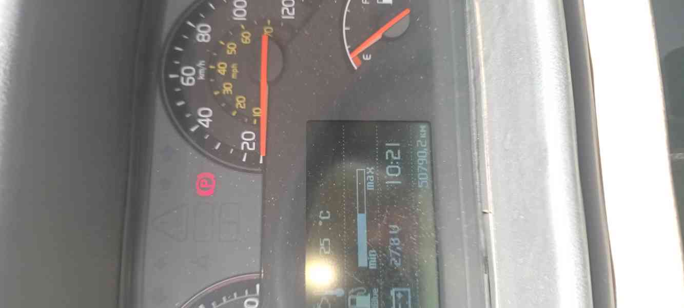 predám smetiarske auto denis volvo ,240dxi  - foto 5