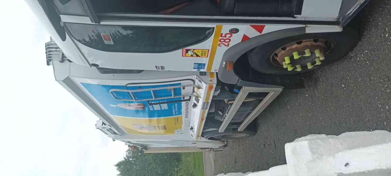 predám smetiarske auto denis volvo ,240dxi  - foto 2