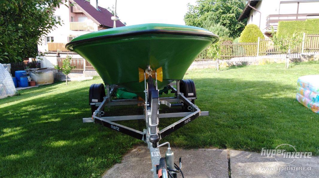 Laminátový člun - foto 2