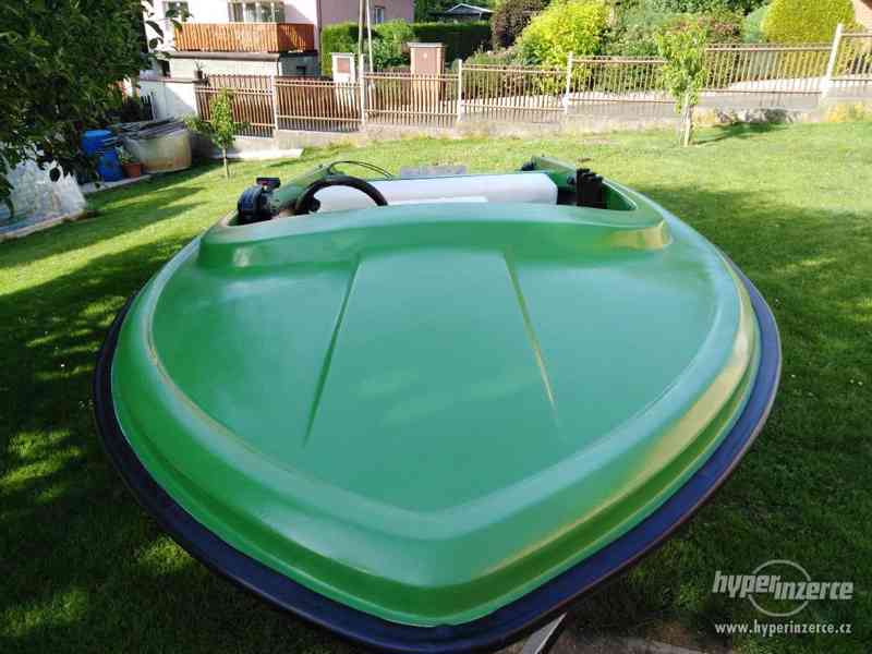 Laminátový člun - foto 3