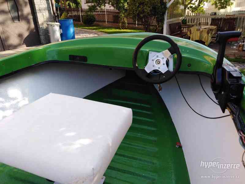 Laminátový člun - foto 8