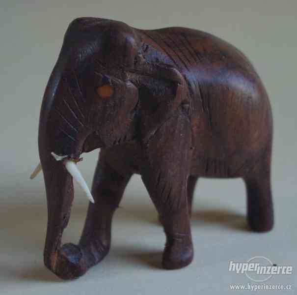 Dřevěný slon - foto 1