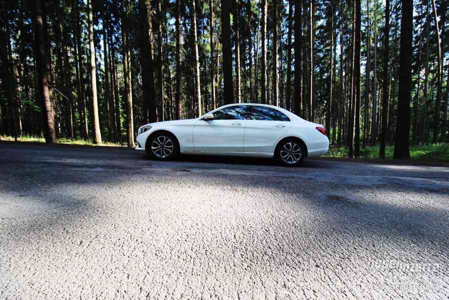 Prodám Mercedes Benz C180 NOVÝ v ČR 1. majitel TOP STAV - foto 6