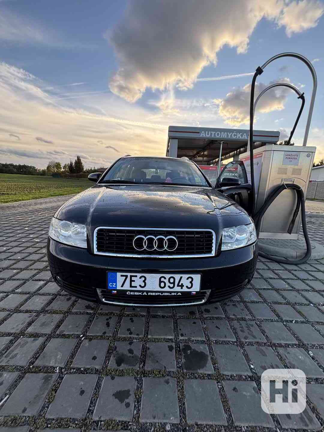 Audi a4b6 - foto 1