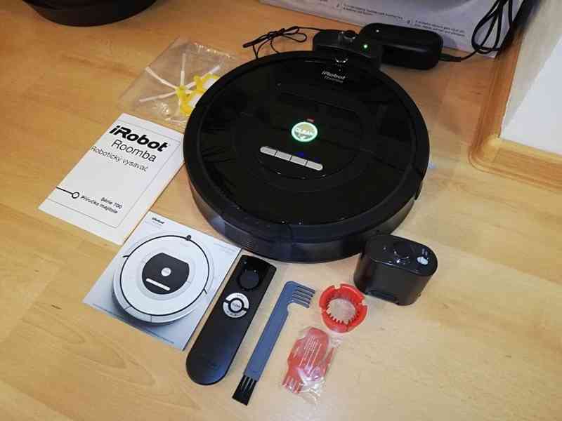  822 Vysavač robotický IROBOT ROOMBA  - foto 3