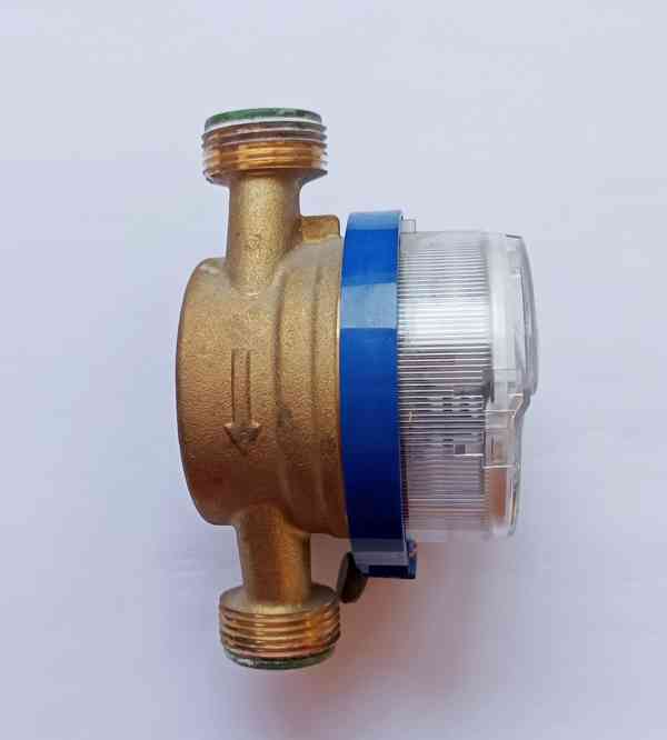 Vodoměry na studenou a teplou vodu, plně funkční  - foto 3