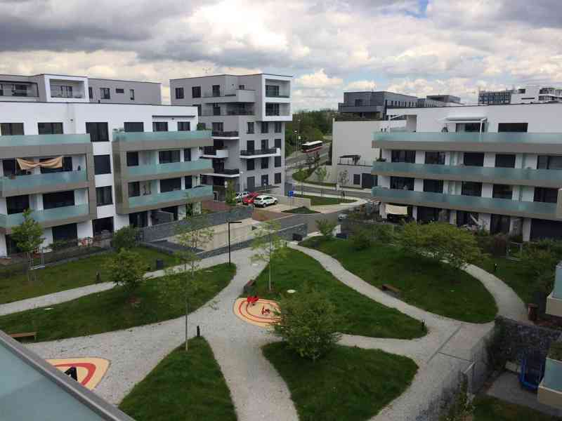 Pronájem bytu 4+kk/2T+G,184m2;P5-Waltrovka,metro B - foto 20