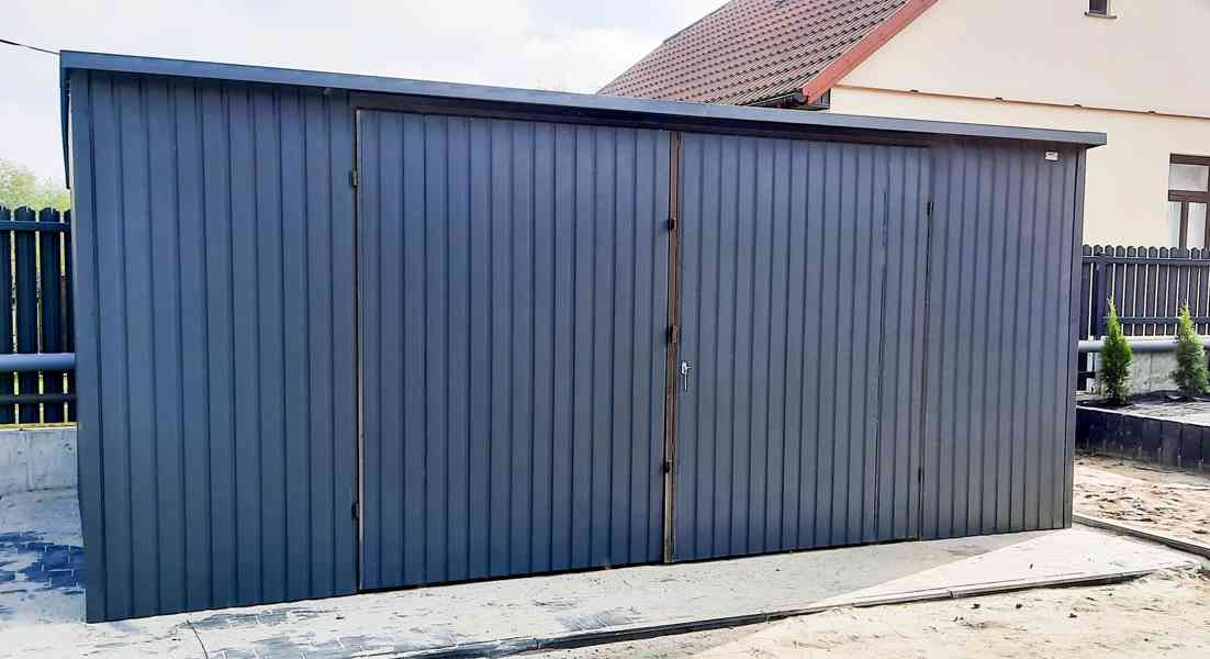 Plechová garáž 6m x 5m, spád dozadu - vrata antracit TS300 - foto 3