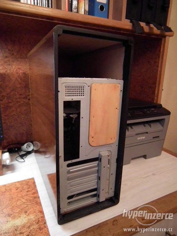Počítačová skříň - Case modding - retro - foto 4