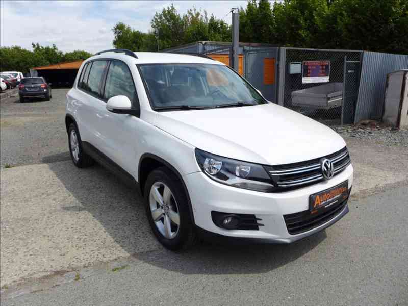 Volkswagen Tiguan 2,0 TDI SPORT, DIGI AC, 1.MAJ - foto 2